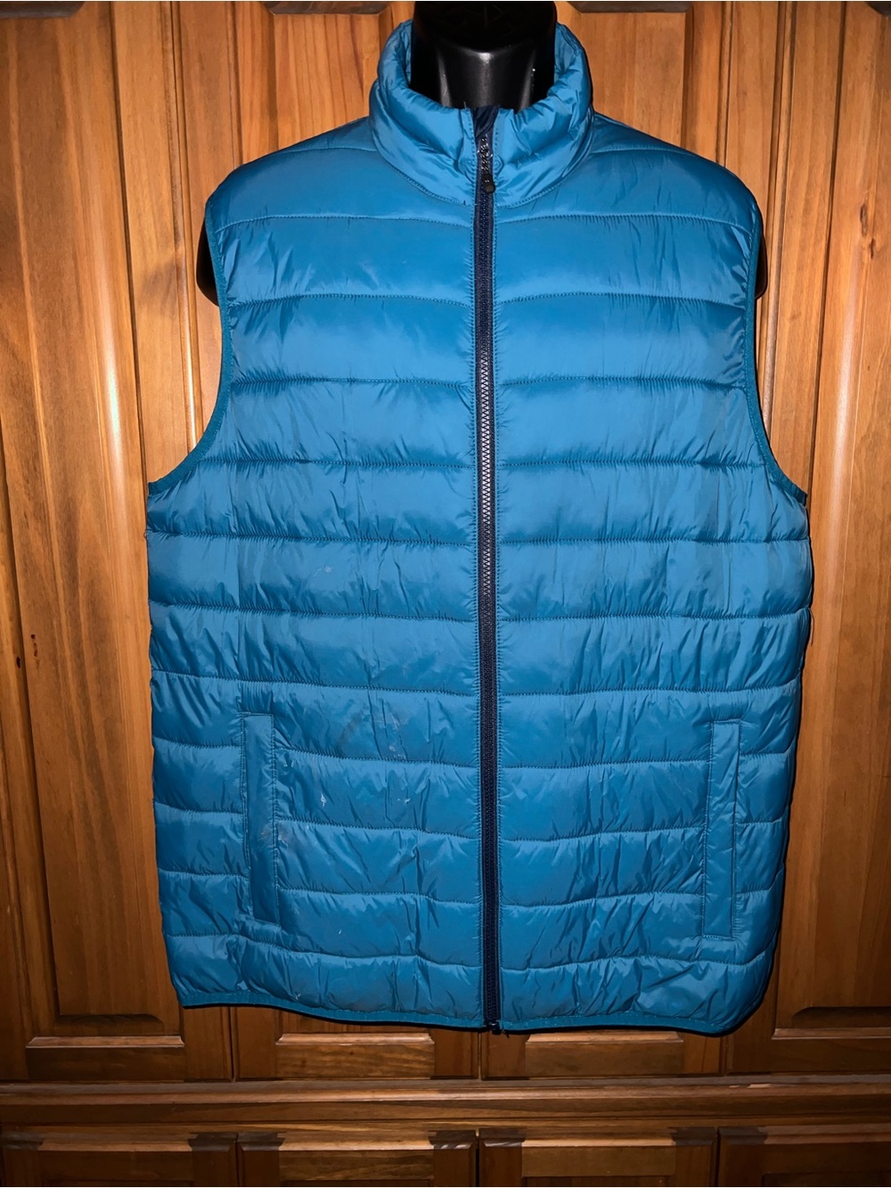 Swiss Tech puffer vest
